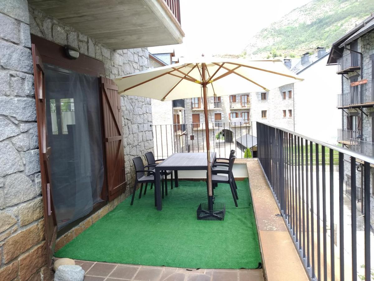 Ferienwohnung Vivienda Benasque Ibonet Exterior foto